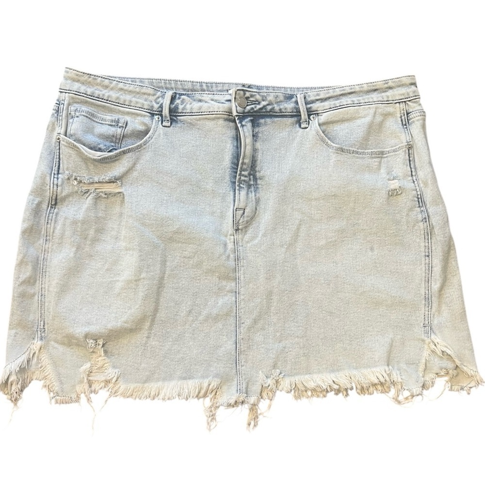 Good American Distressed Denim Mini Skirt - Size 22